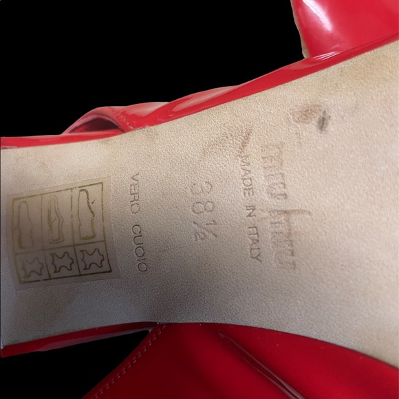 Miu Miu Vernice Slingbacks - Picture 9 of 9